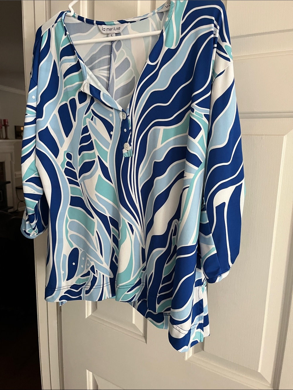 La Mer Luxe Blue & Aqua Abstract Button-Front Tunic